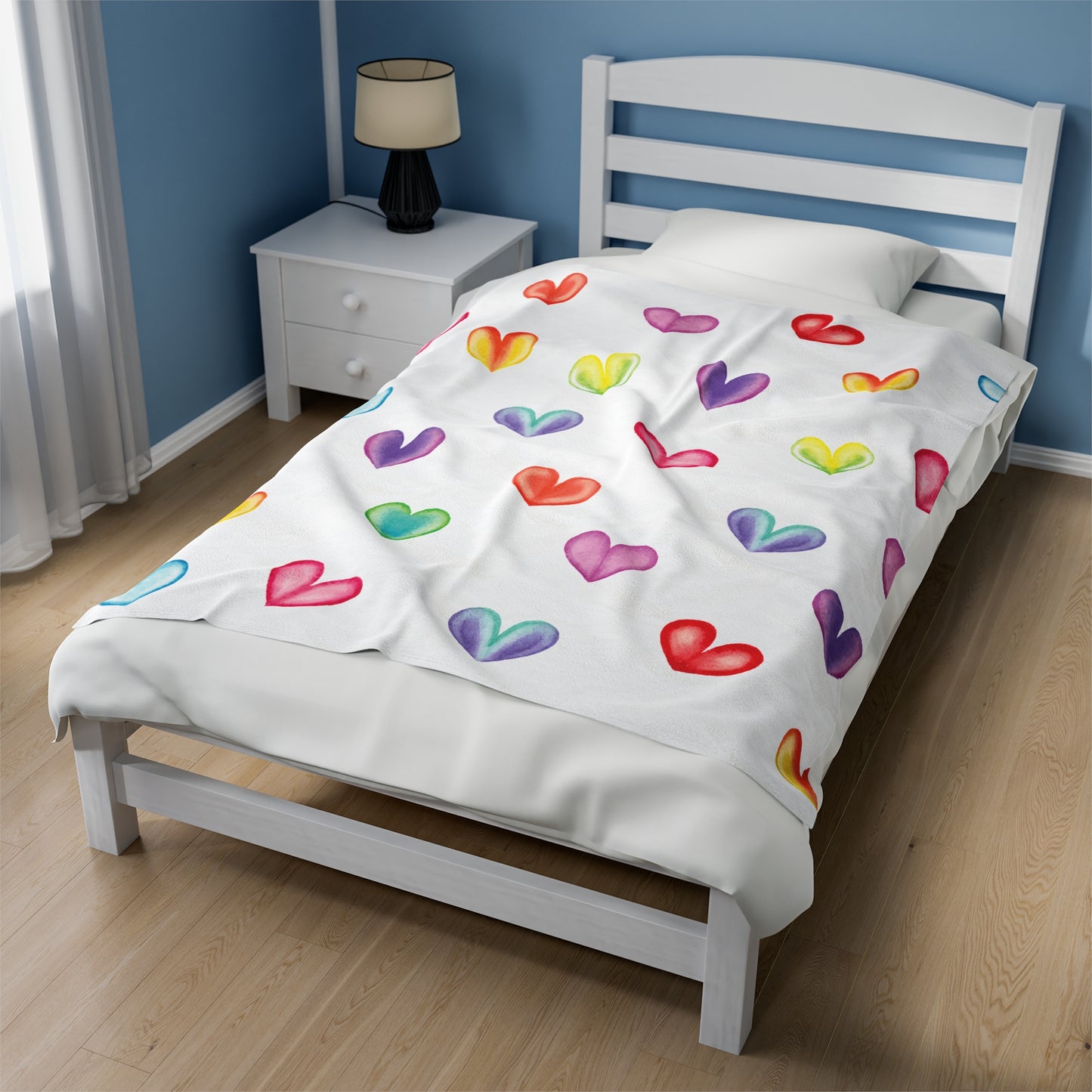 Multicolor Hearts Pattern Soft Velveteen Plush Blanket, Comes in 3 Sizes
